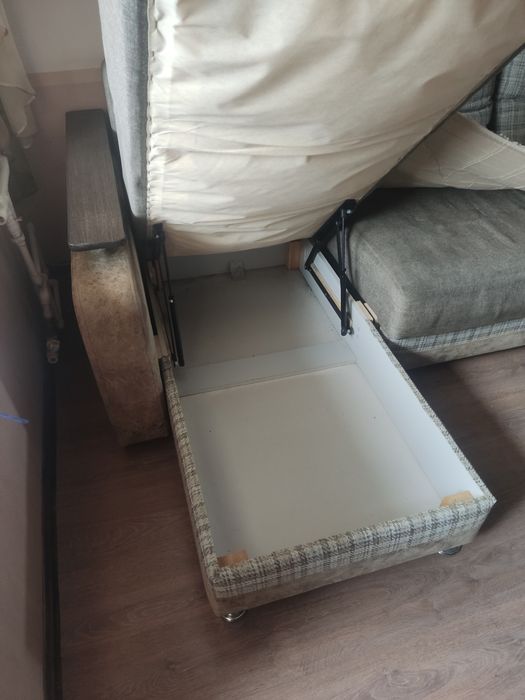 Мебель в квартиру.