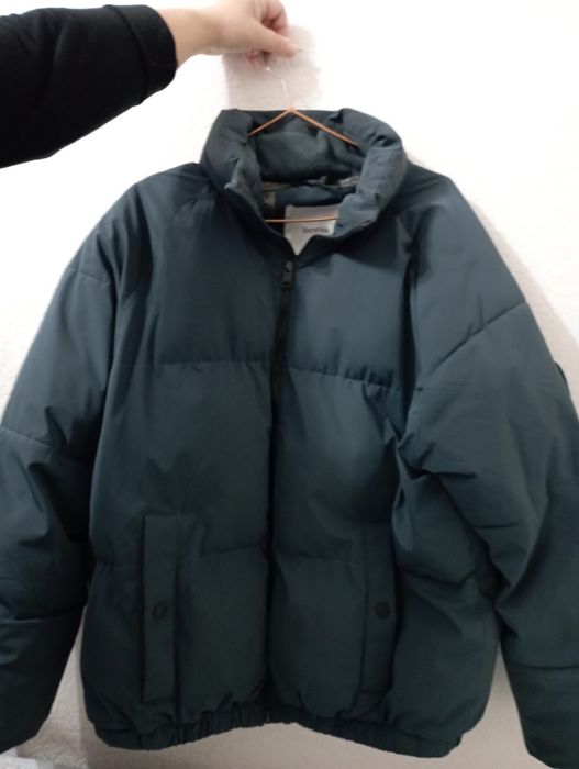 Продается куртка Bershka