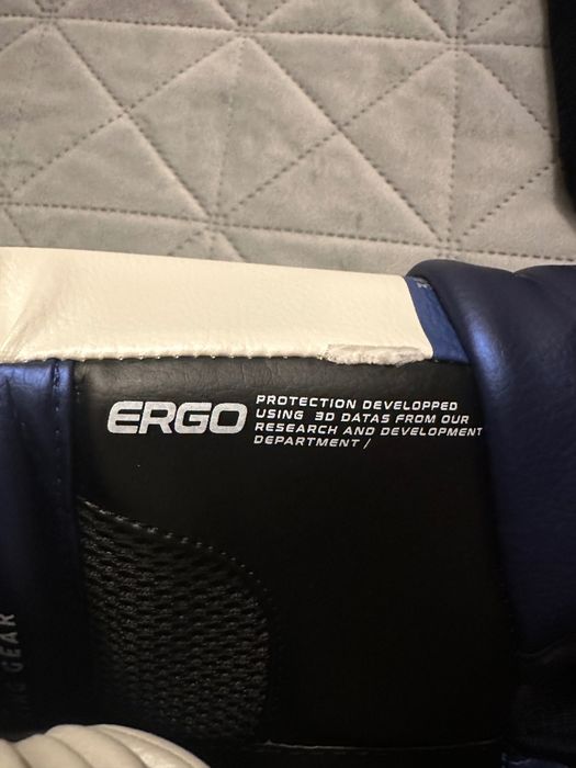 Manusi box advanced (Decathlon) 16 Oz