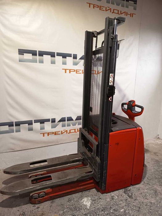 Електрическа палетна количка-стакер LINDE L16