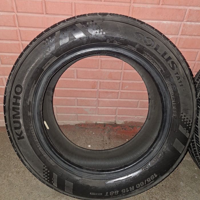 Balon Kumho 195/60/15