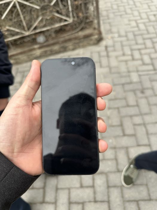 Iphone 15 pro 89 emkostda dual sim
