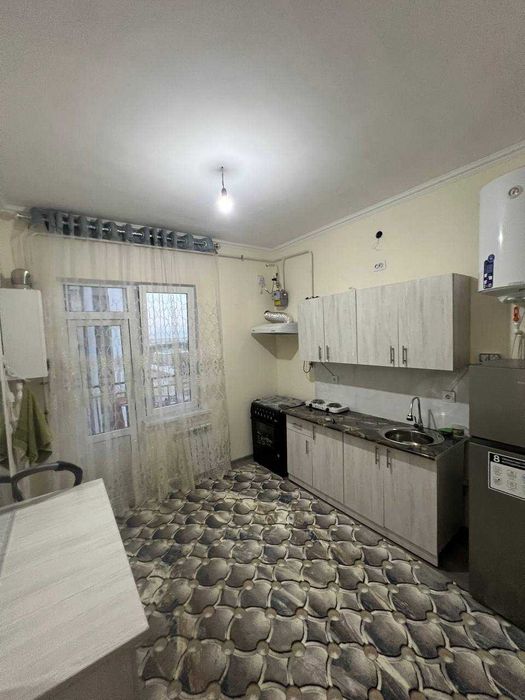 qorasuv 2 da 2 xonali kvartira oilaga