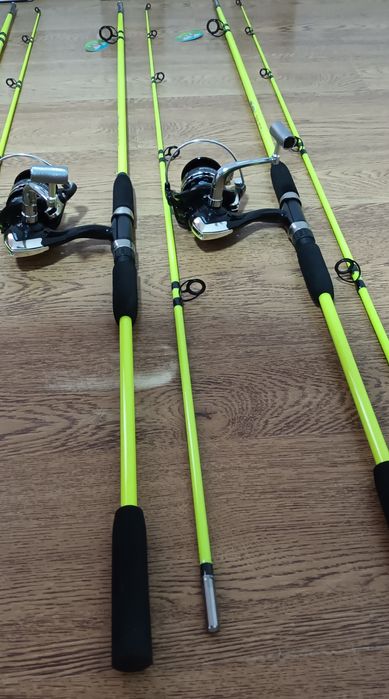 SET 3 Lansete FIBRA PLINA 2.40m WIND BLADE + 3 Mulinete SAIMINO X6000
