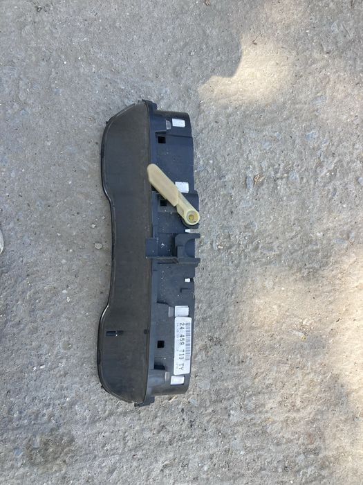 Километраж/табло за Опел Астра Г 2002- 2004