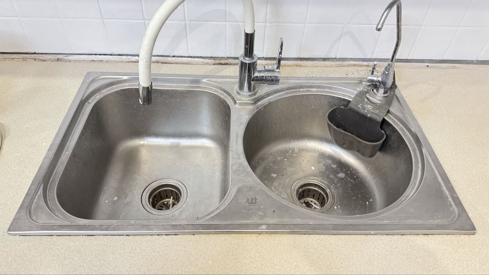 Продам раковину двойную