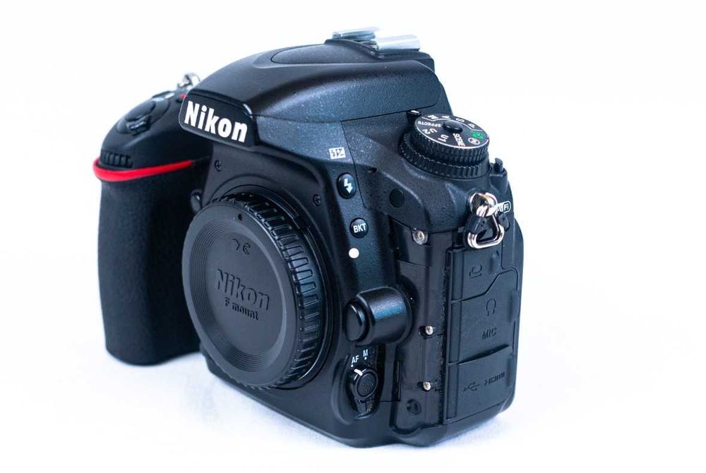 Nikon D750 - BODY - 214.000 de cadre - Aparat foto DSLR