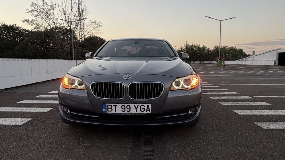 BMW SERIA 5 F10 520 D  Navi Mare/Cutie Automata /Variante