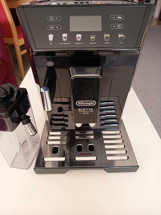 DeLonghi aparat cafea boabe