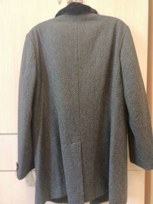 Новое мужское пальто