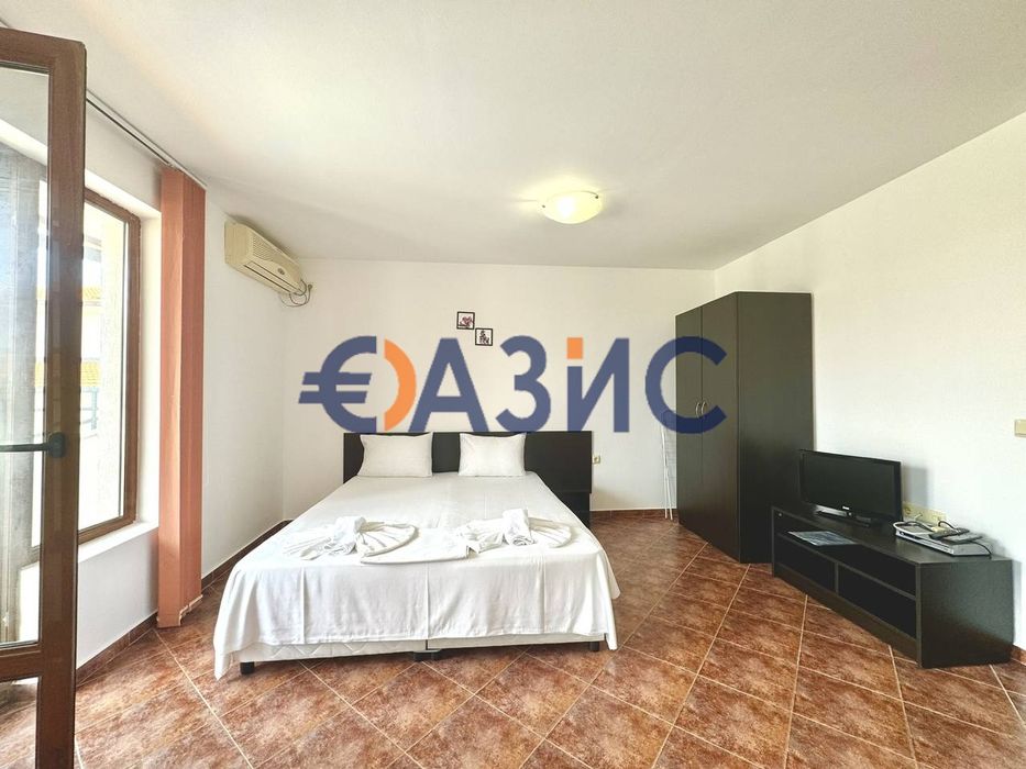 Продава се Едностаен апартамент в с. Кошарица, Област Бургас - 51 кв.м за 489 €/кв.м - Снимка #5