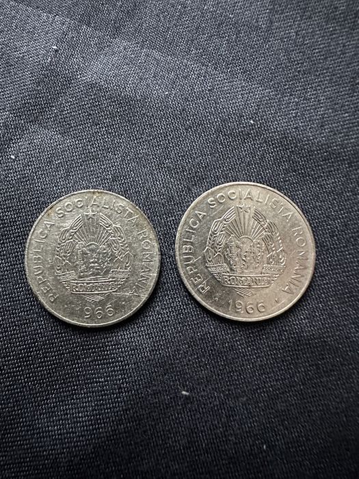 Vand monede de colectie Romanesti