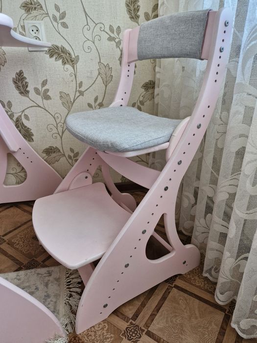 Растущий стол и стул