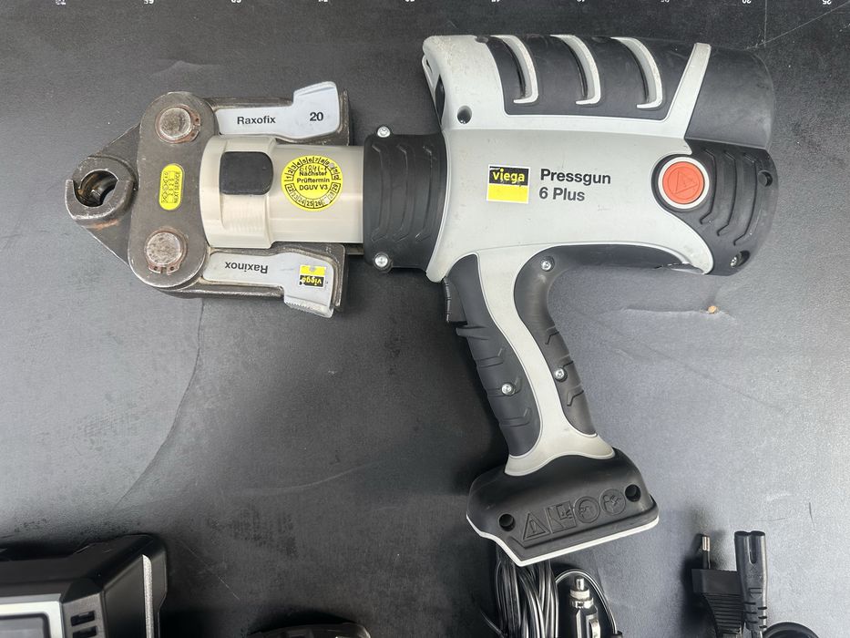 Акомулаторна машина за пресоване Viega Pressgun 6 plus