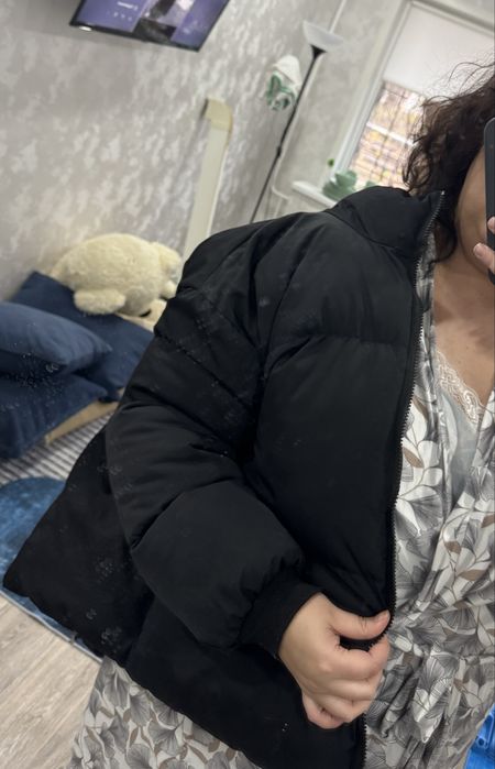 Продам женскую куртку