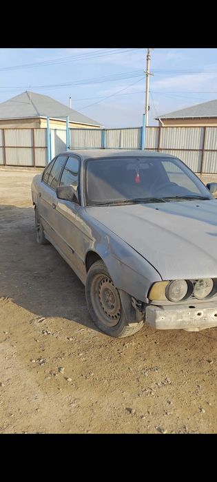 Продам BMW E34 525