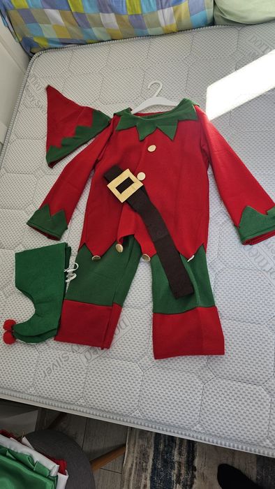 Costume diferite serbari