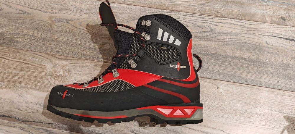 Bocanci de iarna Gore-tex