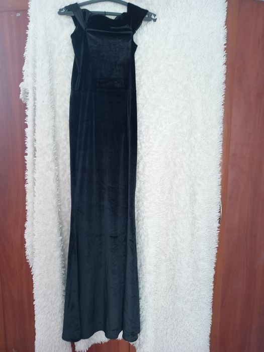 Платье очень красивое