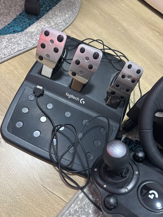 Vand Volan Logitech g29