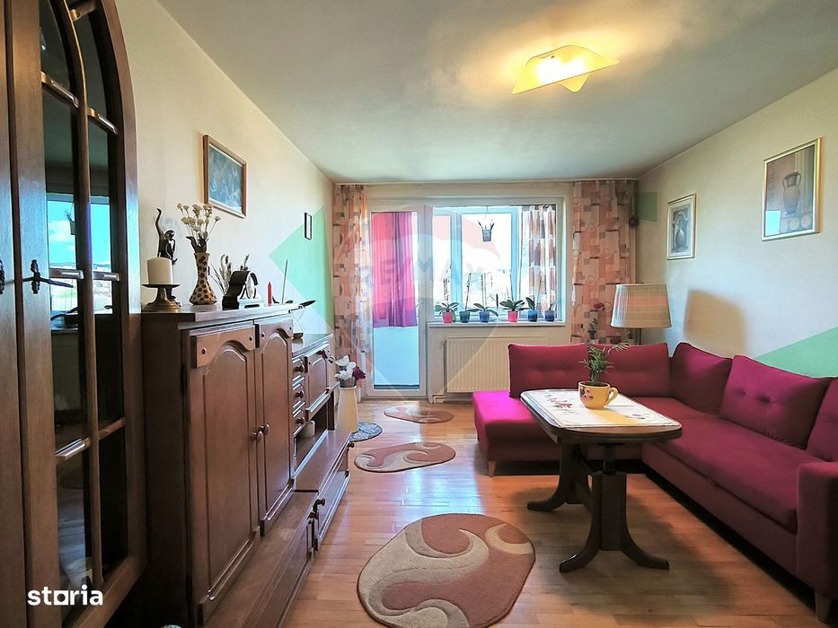 Apartament cu 3 camere decomandate, etaj 2 - cartier Gura Campului
