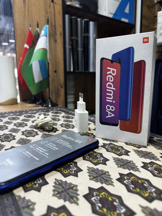 Redmi-8A 2/32 karobka dacument oddiy ishlatishga yaxshi telefon