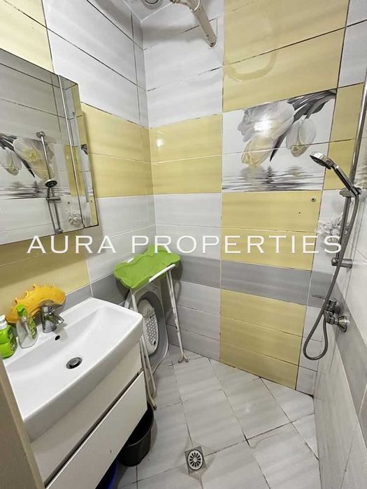 Продава се Двустаен апартамент в Разград, Житница - 72 кв.м за 1481 €/кв.м - Снимка #8