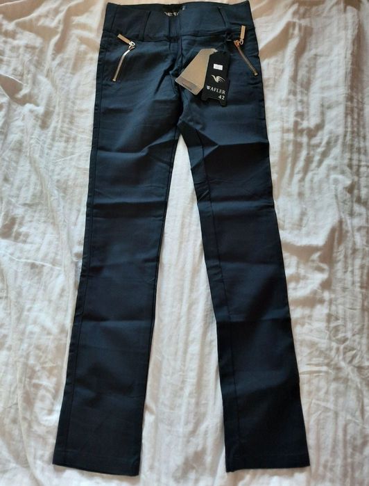 Новые Платья и брюки 42-44р