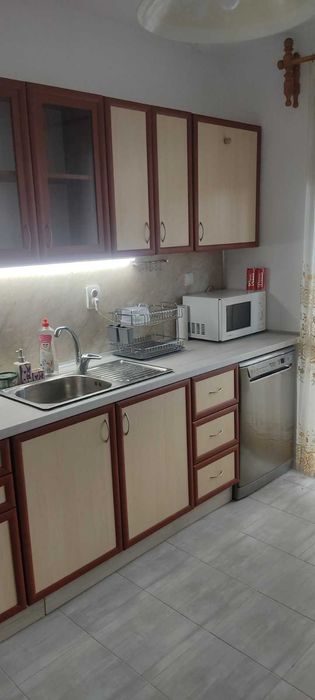 Дава се под наем Тристаен апартамент в Пловдив, Кършияка - 102 кв.м за 600 € - Снимка #3