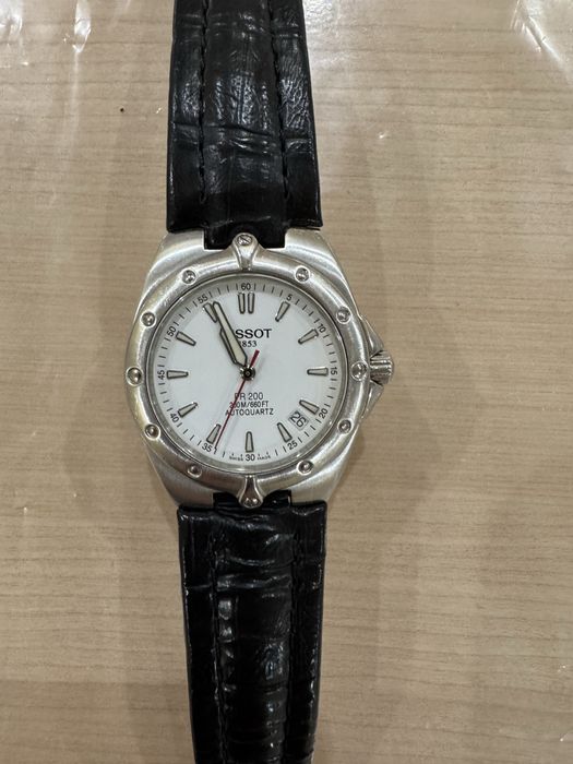 Продается часы Tissot