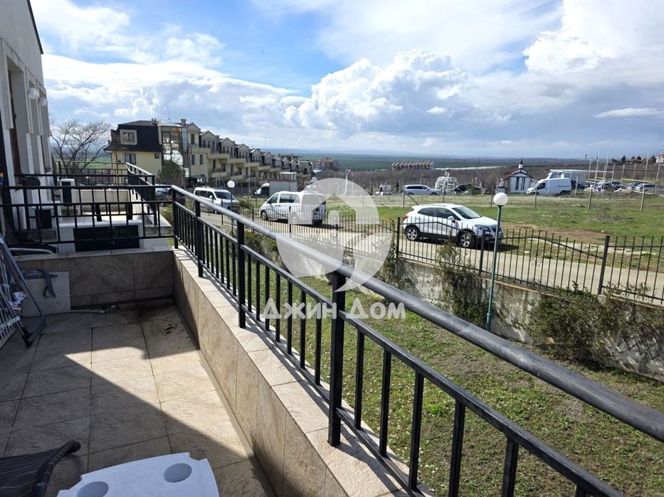 Продава се Тристаен апартамент в с. Кошарица, Област Бургас - 70 кв.м за 608 €/кв.м - Снимка #10