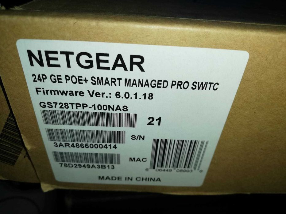 Netgear GS728TPP-100NAS 24-Port Gigabit Smart Switch PoE+ 4SFP Port