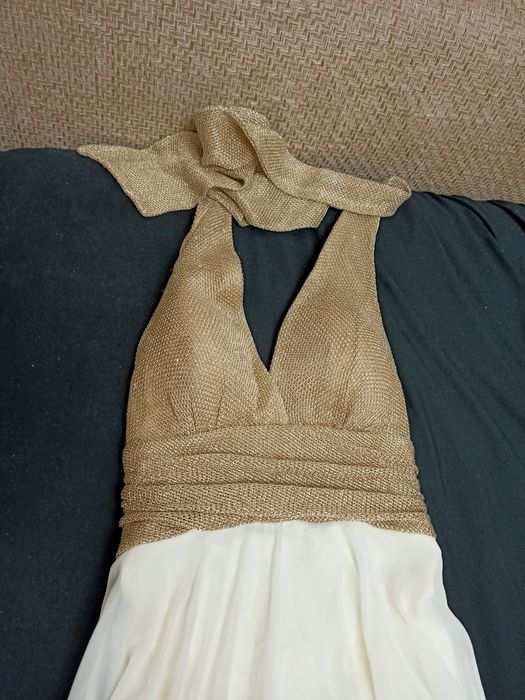 Красивое вечернее платье