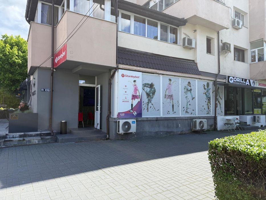 Spatiu  comercial-de inchiriat Centrul Vechi