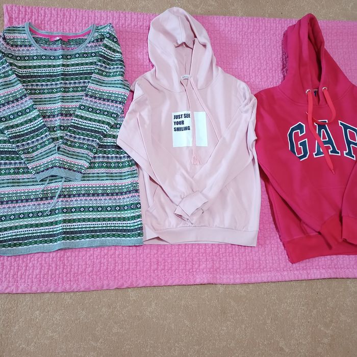 Свитера теплые, жилетки, кофты трикотажные