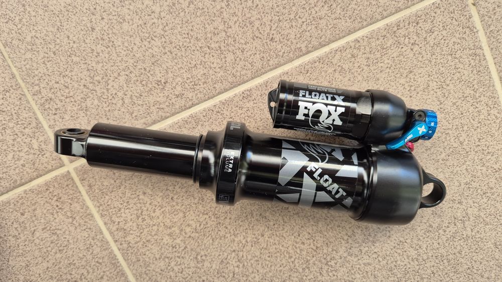 Set Furca+Shock FOX Performance Elite de pe YT Capra