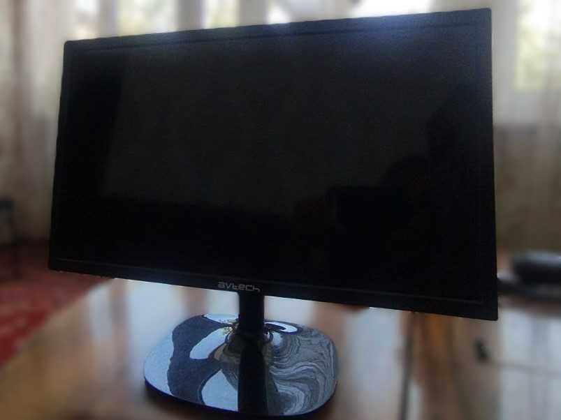 Офисный Компьютер и Монитор