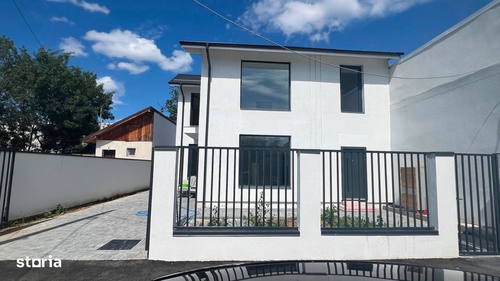 Vila noua | 5 camere | 4 dormitoare | curte proprie