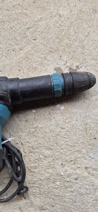 Picamer/ciocan demolator Makita HM1111C