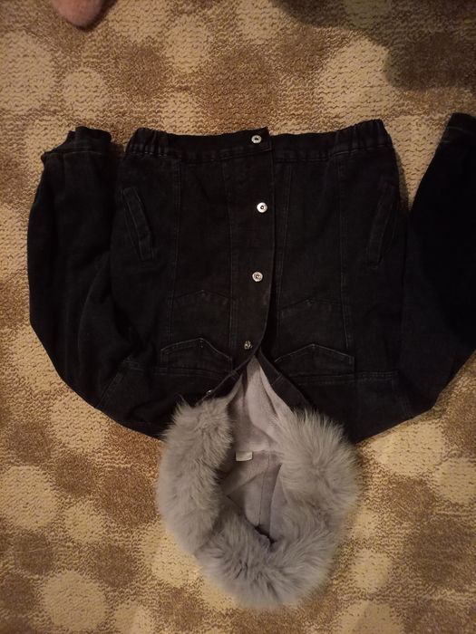 Куртка с мехом, размер S