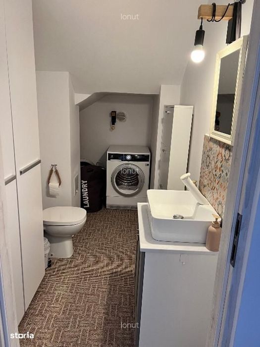 Oferim spre inchiriere casa/vila 4 camere