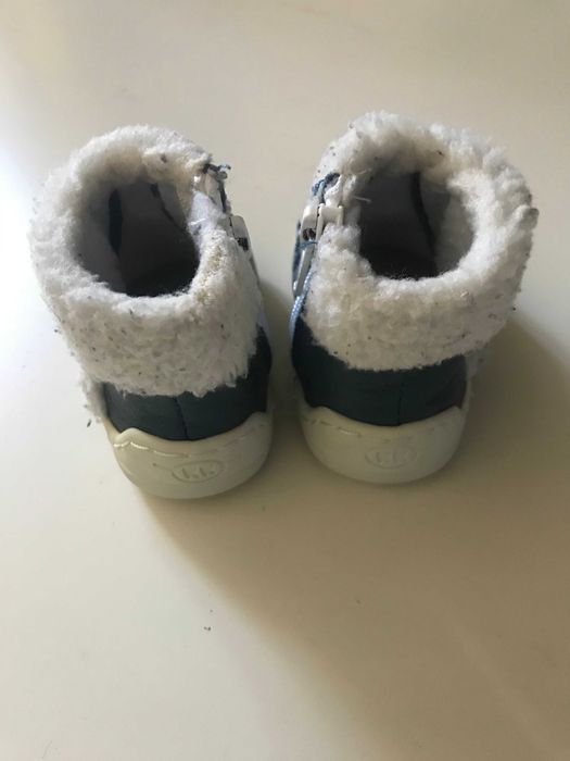 Бебешки буйки Колев и Колев