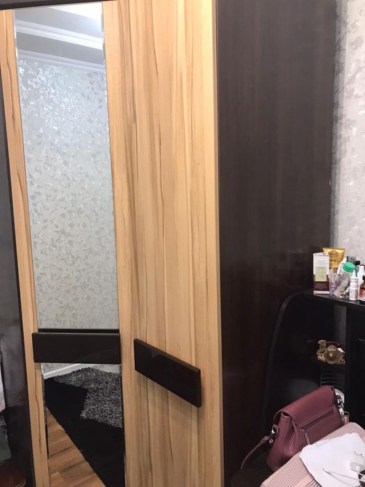 Угловой шифонер продам