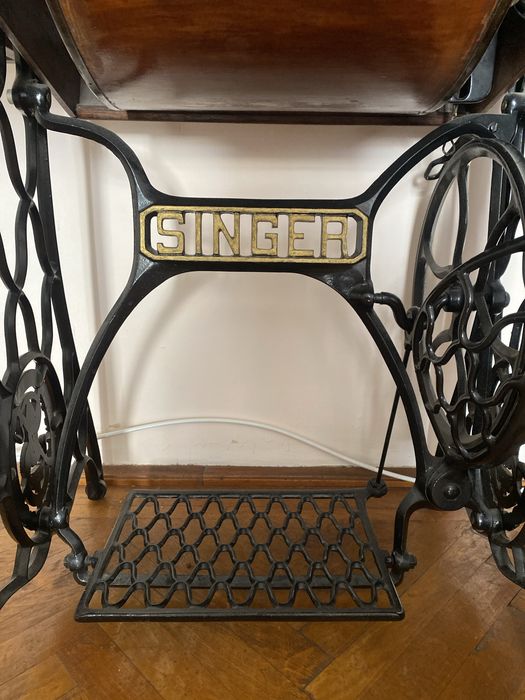 Vand masina de cusut singer