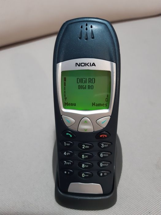 Nokia 6210 impecabil