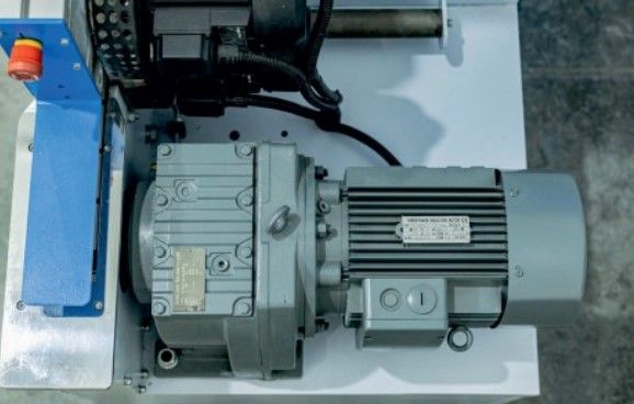 Автоматический кромкооблицовочный станок JIYU JY468J(LAC)