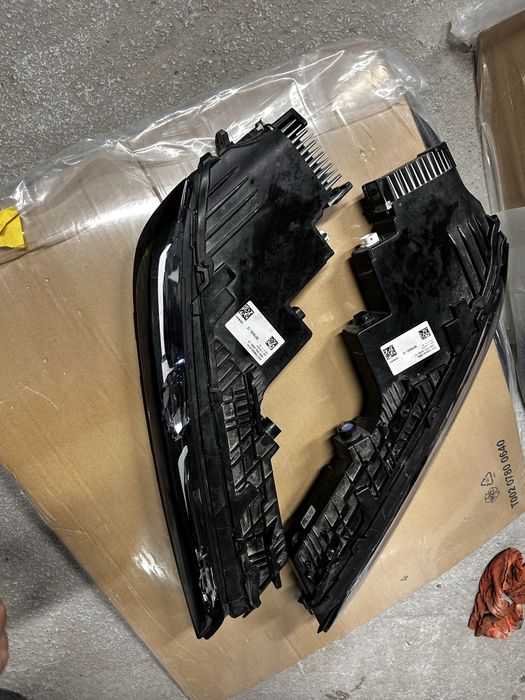 Lumini de zi stânga dreapta bmw seria 7.G70.cod:9879935-13.9879936-13.