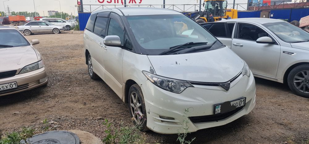 Эстима  полный привод