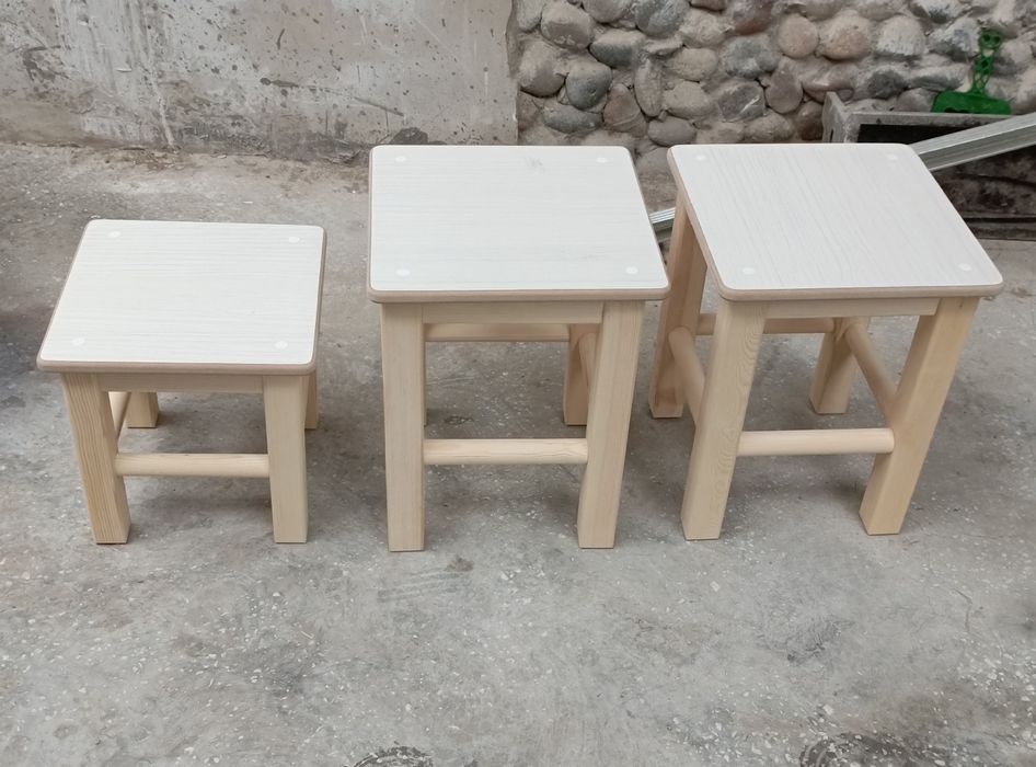 Табуретка мебель качественный материа  sifatli taxtadan ishlangan