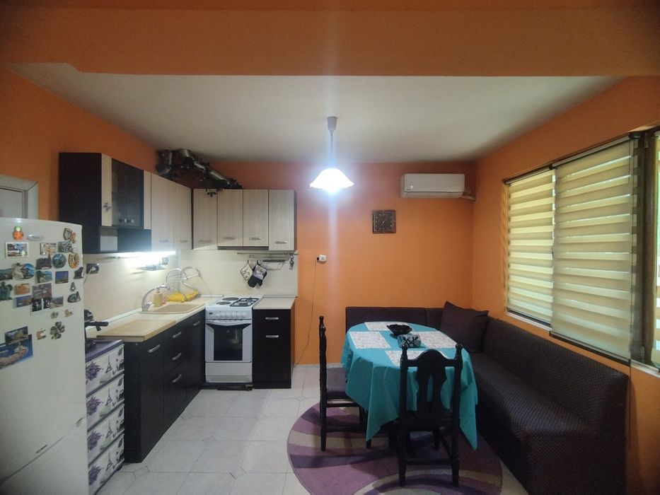 Дава се под наем Двустаен апартамент в Стара Загора, Център - 65 кв.м за 255 € - Снимка #7